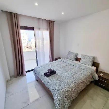 Sea Bay * Ларнака