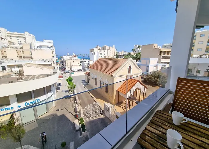 Sea Bay Апартаменти *